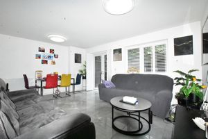 Photo 25- click for photo gallery